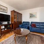 度假居 Peaceful Stone House 100m From Sea Private Garden 大德尔韦尼克