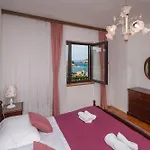Peaceful Stone House 100m From Sea Private Garden * 大德尔韦尼克