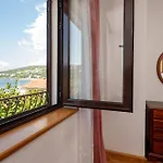 Peaceful Stone House 100m From Sea Private Garden 度假居 大德尔韦尼克