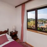 度假居 Peaceful Stone House 100m From Sea Private Garden