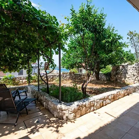 Kuca 100m Od Mora - Casa vacanze *