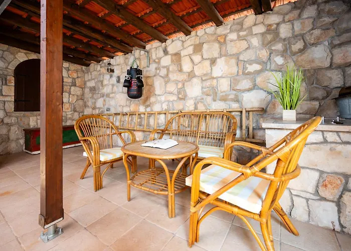 Ferienhaus Peaceful Stone House 100m From Sea Private Garden *