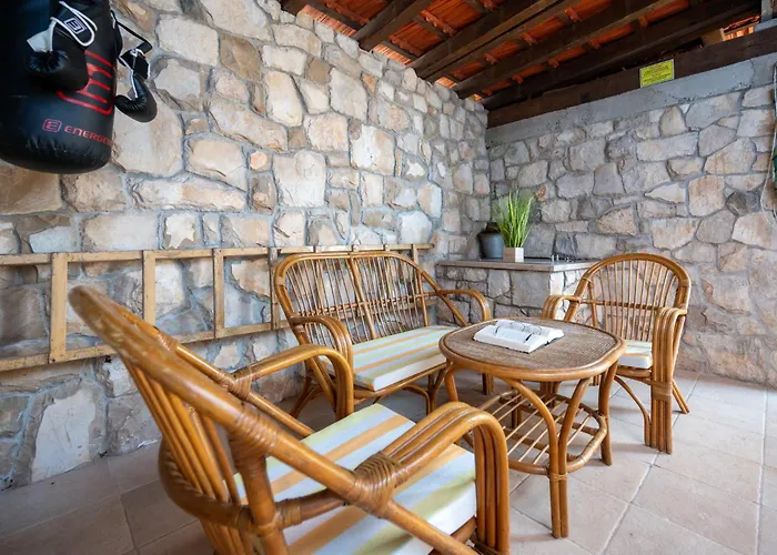 Peaceful Stone House 100m From Sea Private Garden
