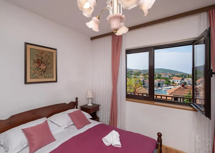Peaceful Stone House 100m From Sea Private Garden Drvenik Veli
