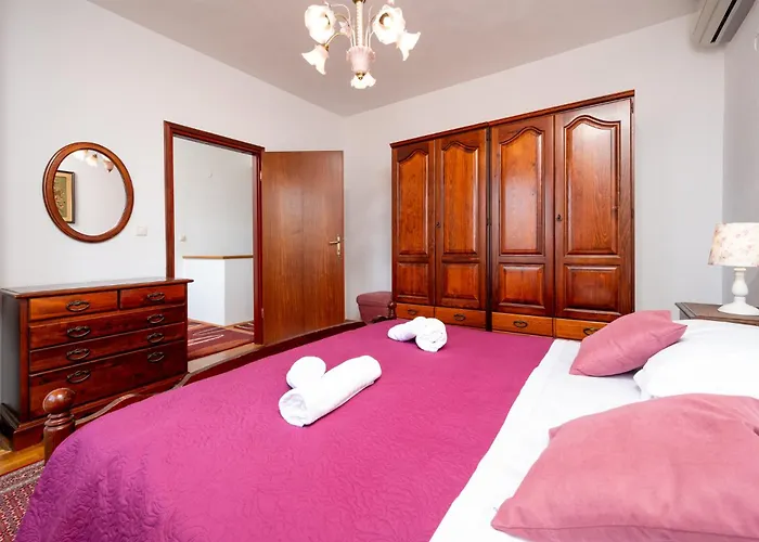 Peaceful Stone House 100m From Sea Private Garden Ferienhaus *